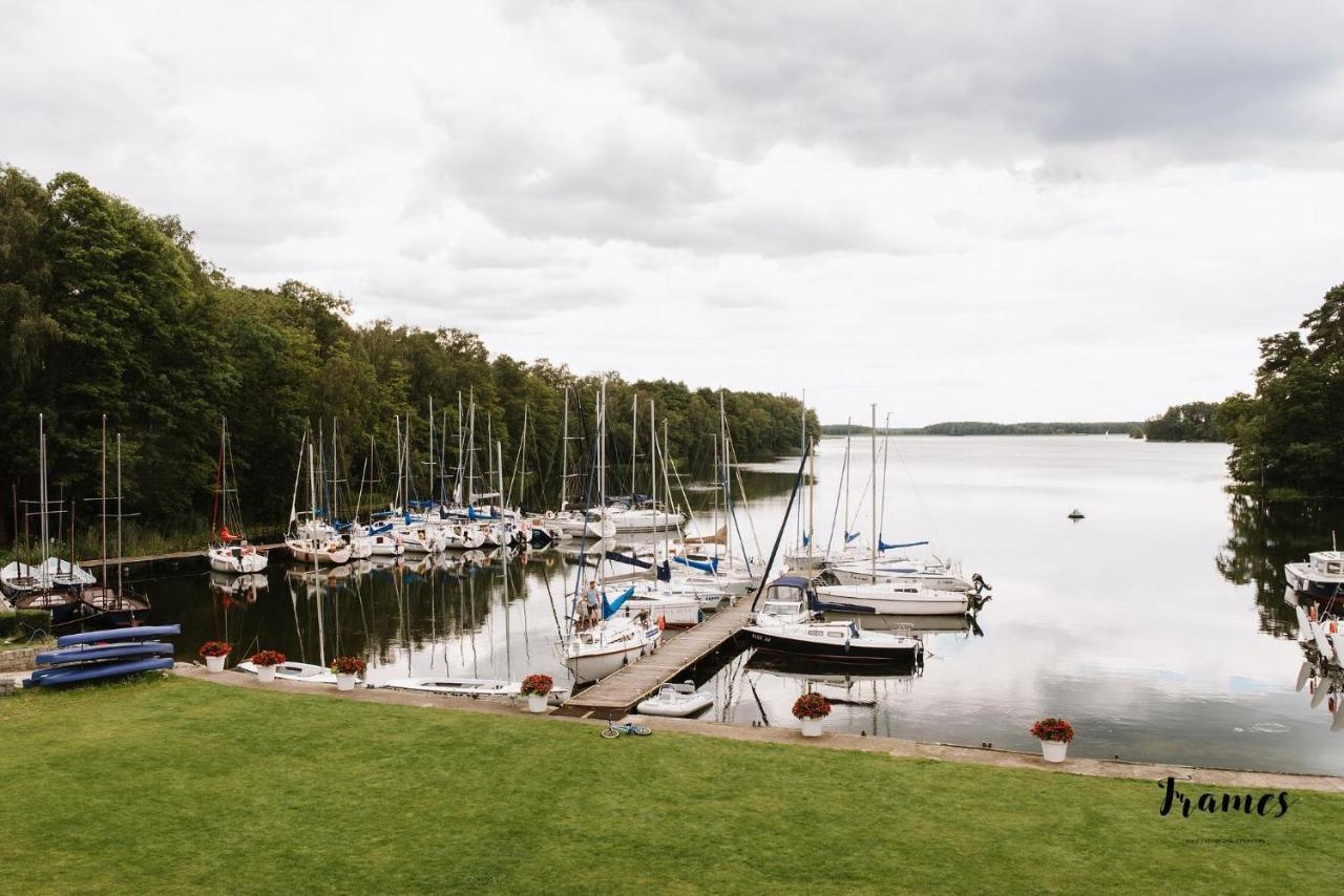 Lubiatów Chalkos Yacht Club酒店 外观 照片